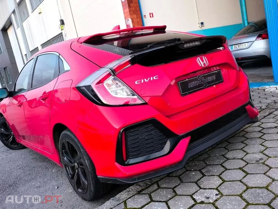 Honda Civic 1.0 i-VTEC Executive Premium