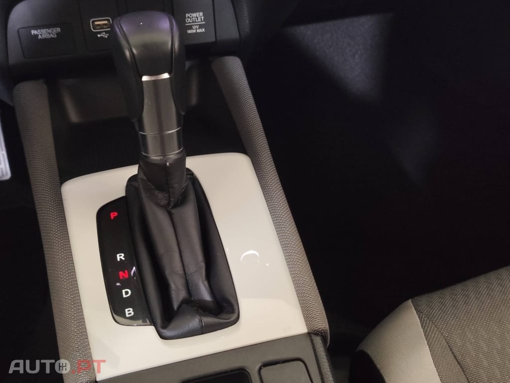 Honda Jazz 1.5i-MMD Crosstar Executive