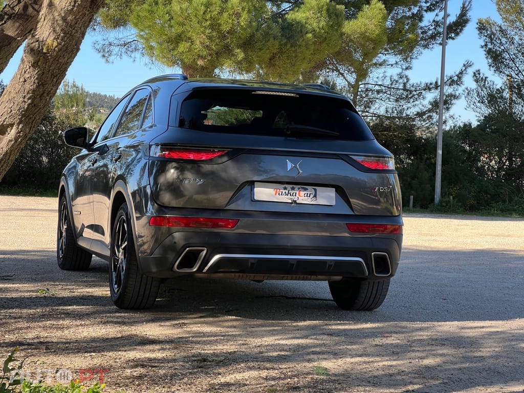 DS DS7 Crossback E-TENSE 225 PERFORMANCE LINE