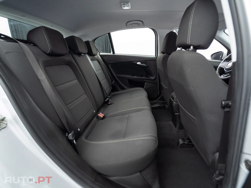 Fiat Tipo 1.3 M-Jet Lounge