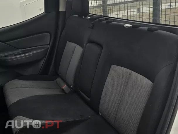 Mitsubishi L200 2.4 DI-D Invite 2WD