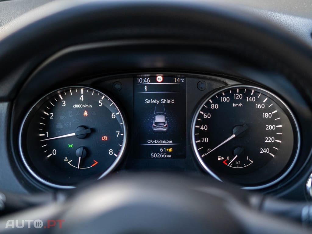 Nissan Qashqai 1.2 DIG-T N-Connecta 18