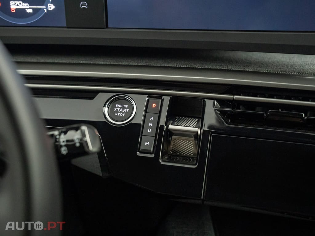 Peugeot 5008 1.2 Hybrid Allure e-DCS6