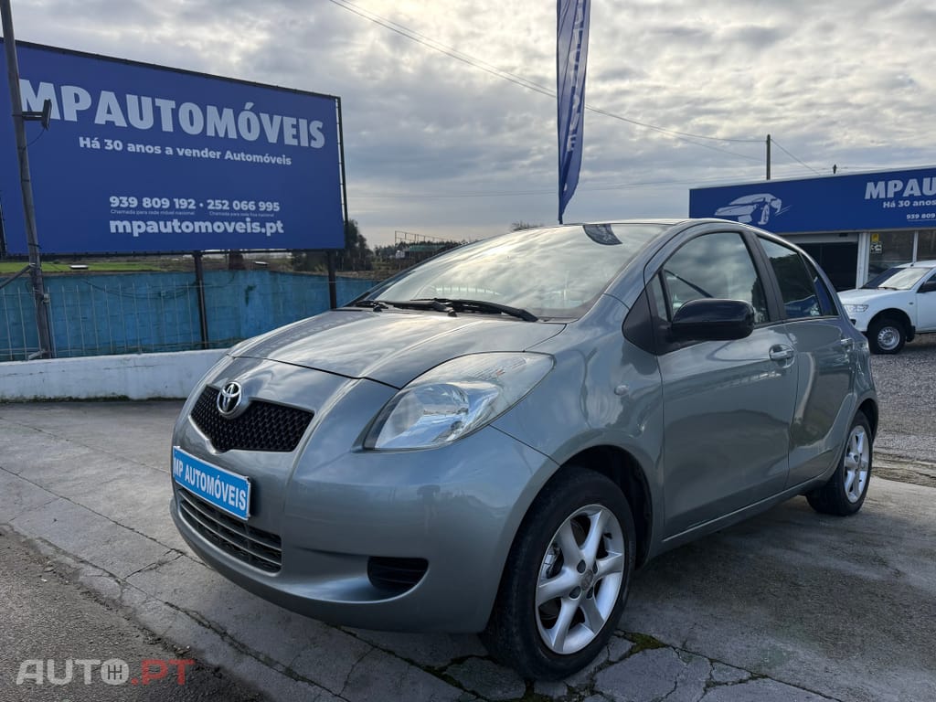 Toyota Yaris 1.0 VVT-i AC