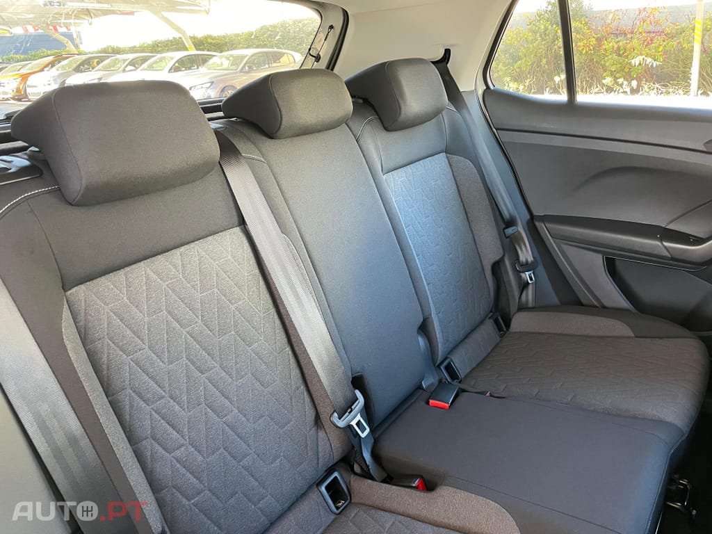 Volkswagen T-Cross 1.0 TSI