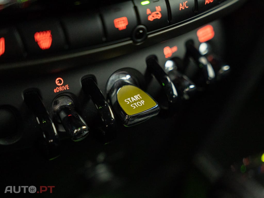 MINI Countryman Cooper SE ALL4 Auto