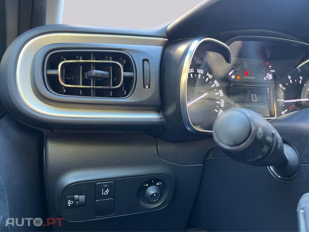 Citroen C3 1.2 PureTech Shine