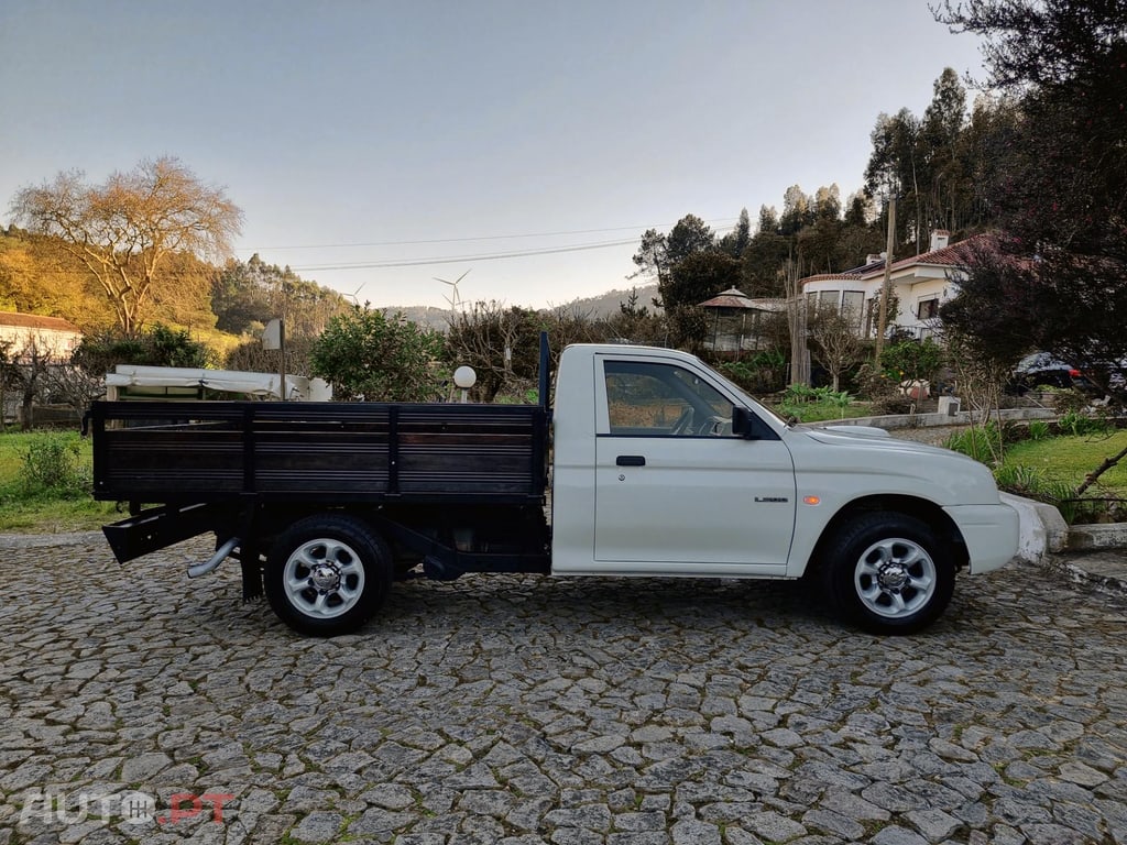 Mitsubishi L200 2.5 TD