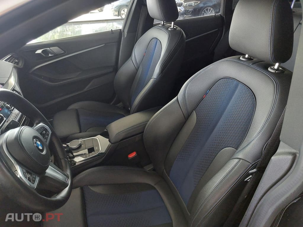 BMW 216 d Pack Desportivo M