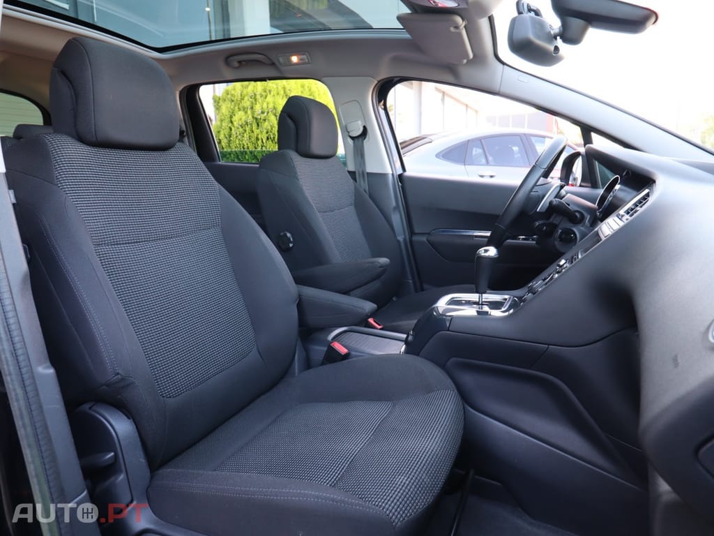 Peugeot 5008 1.6 E-HDi 7L Active 2-Tronic