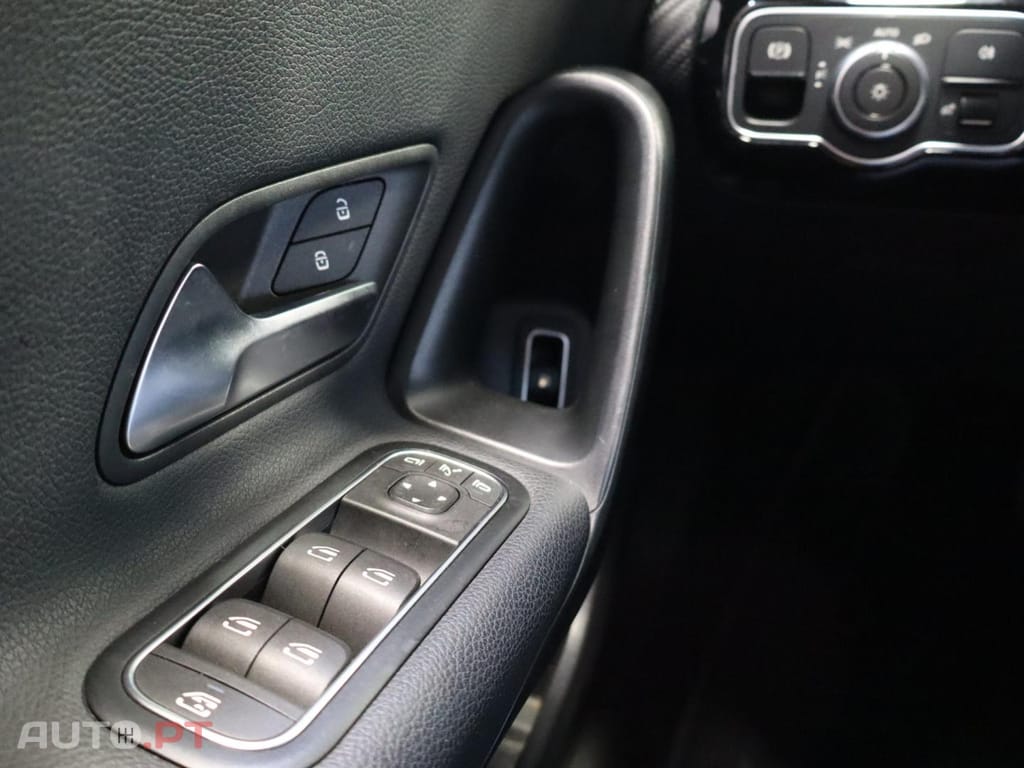 Mercedes-Benz A 250 e Auto Style Plus