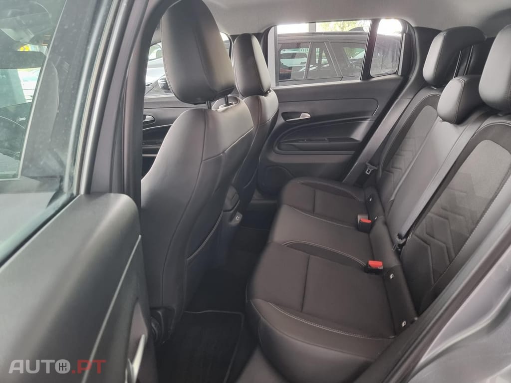 Jeep Avenger 1.2 GSE T3 Altitude