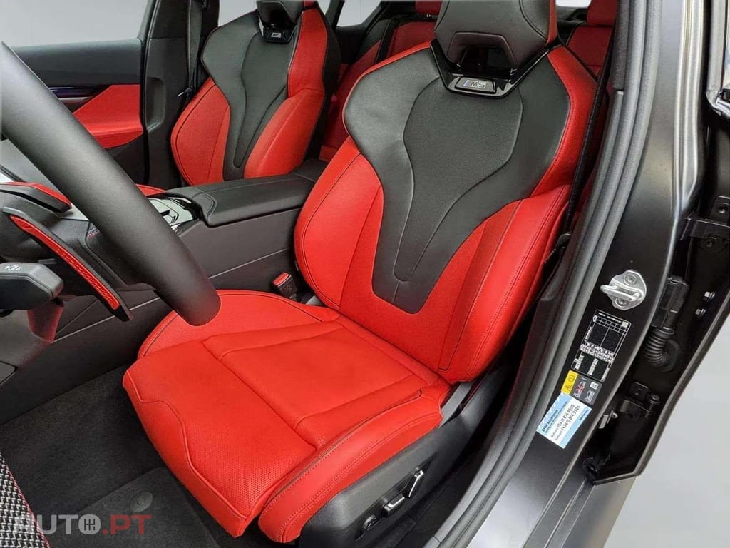 BMW M5 Drivers B&W I.V.A DEDUTÍVEL 