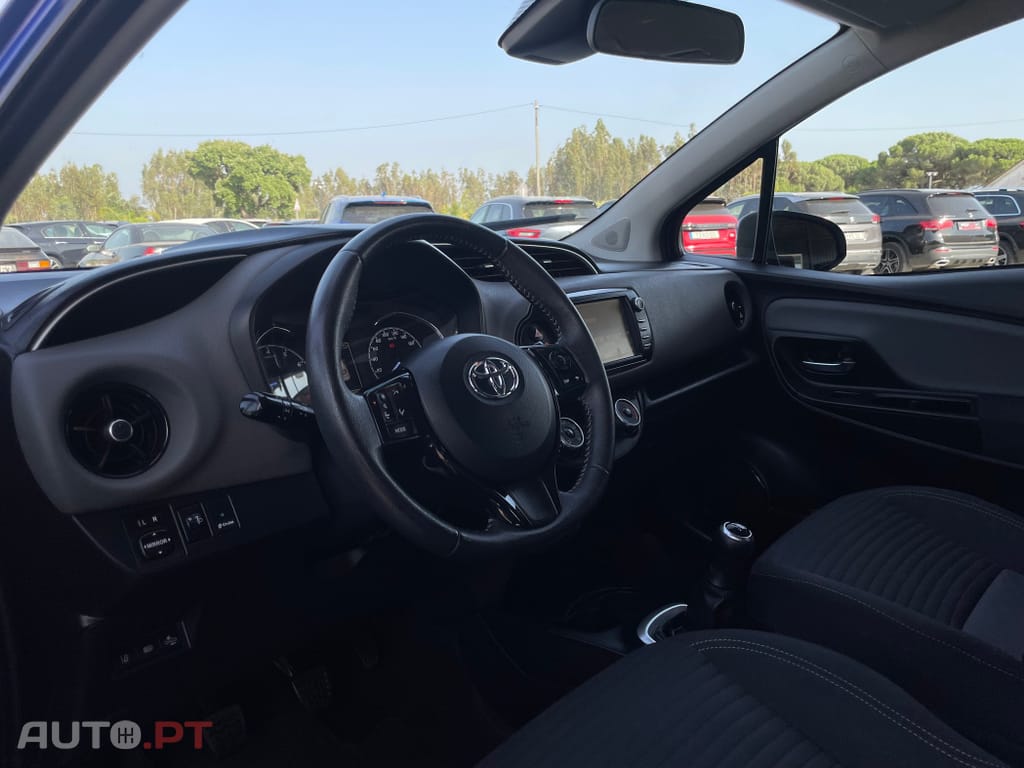 Toyota Yaris 1.0 VVT-i