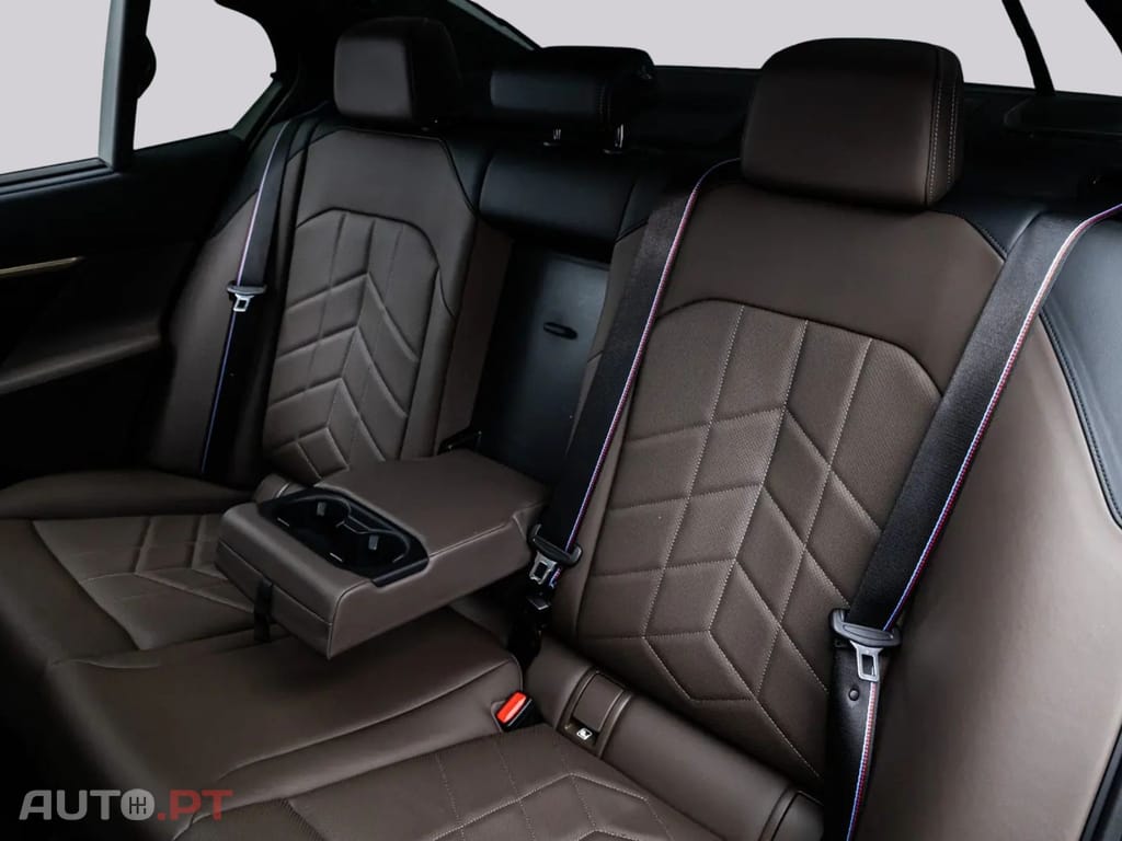 BMW i5 M60  xDRIVE I.V.A DEDUTIVEL 