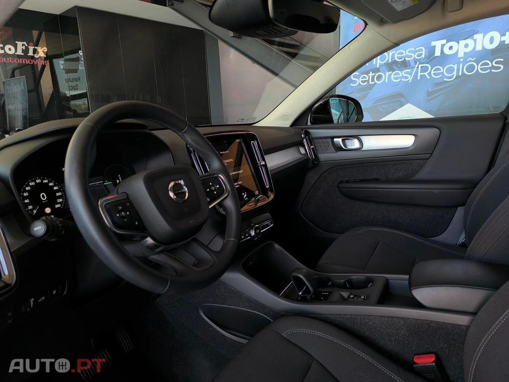 Volvo XC40 1.5 T5 PHEV Inscription Expression