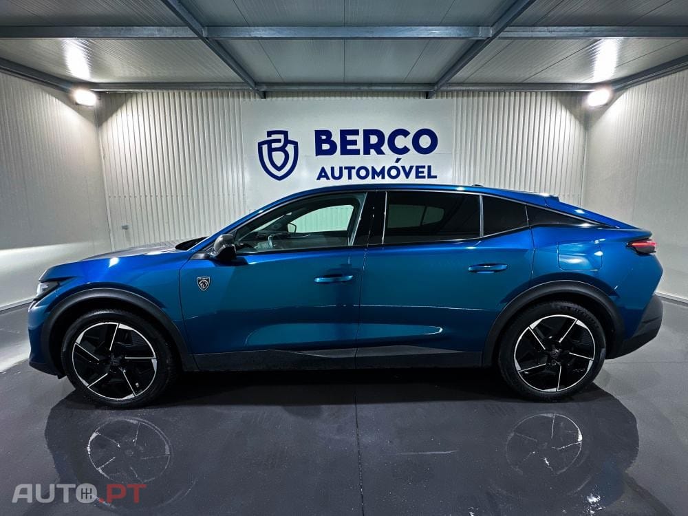 Peugeot 408 1.6 Hybrid GT e-EAT8