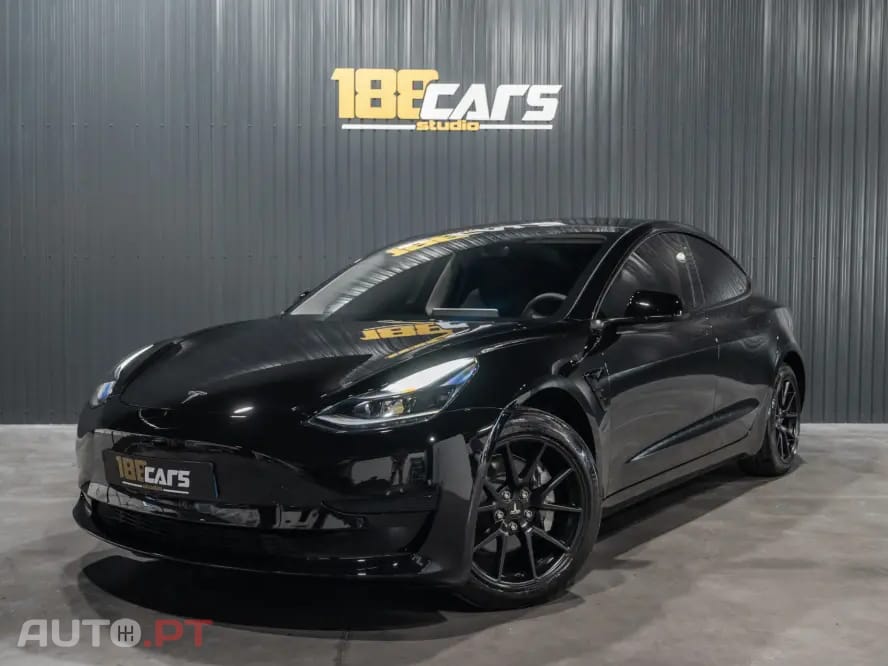 Tesla Model 3 Standard Range Plus RWD