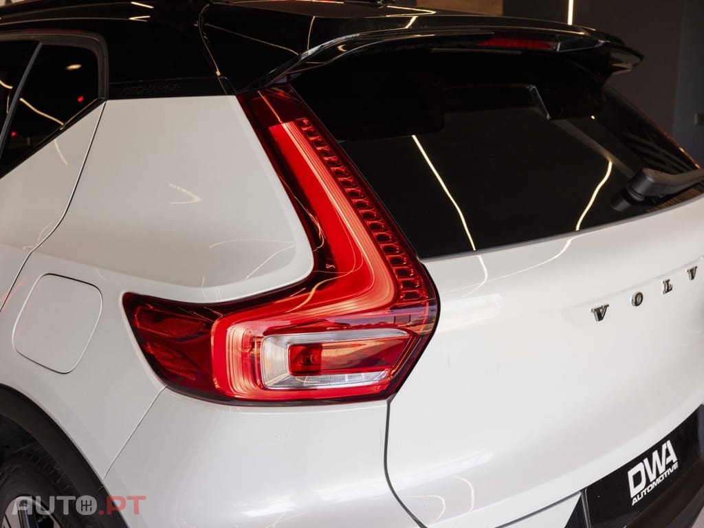 Volvo XC40 P8 AWD Recharge RDesign