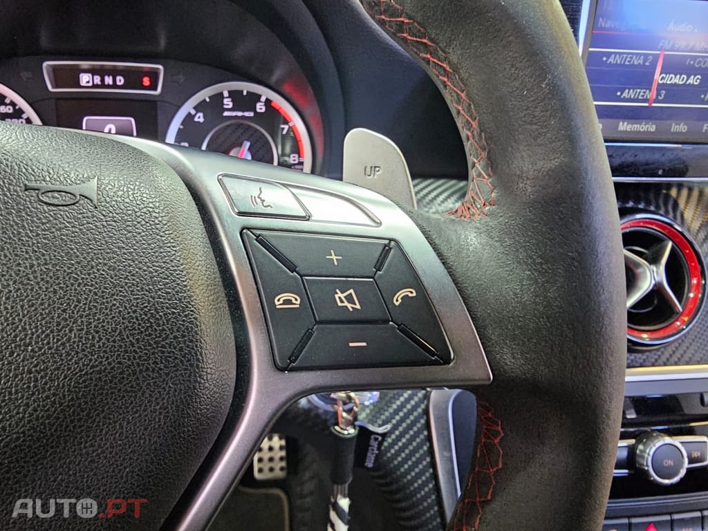 Mercedes-Benz A 45 AMG 4-Matic