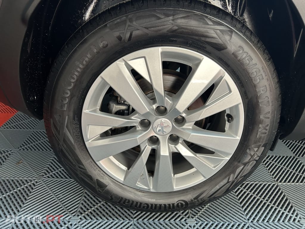 Peugeot 3008 1.2 PureTech Allure EAT8