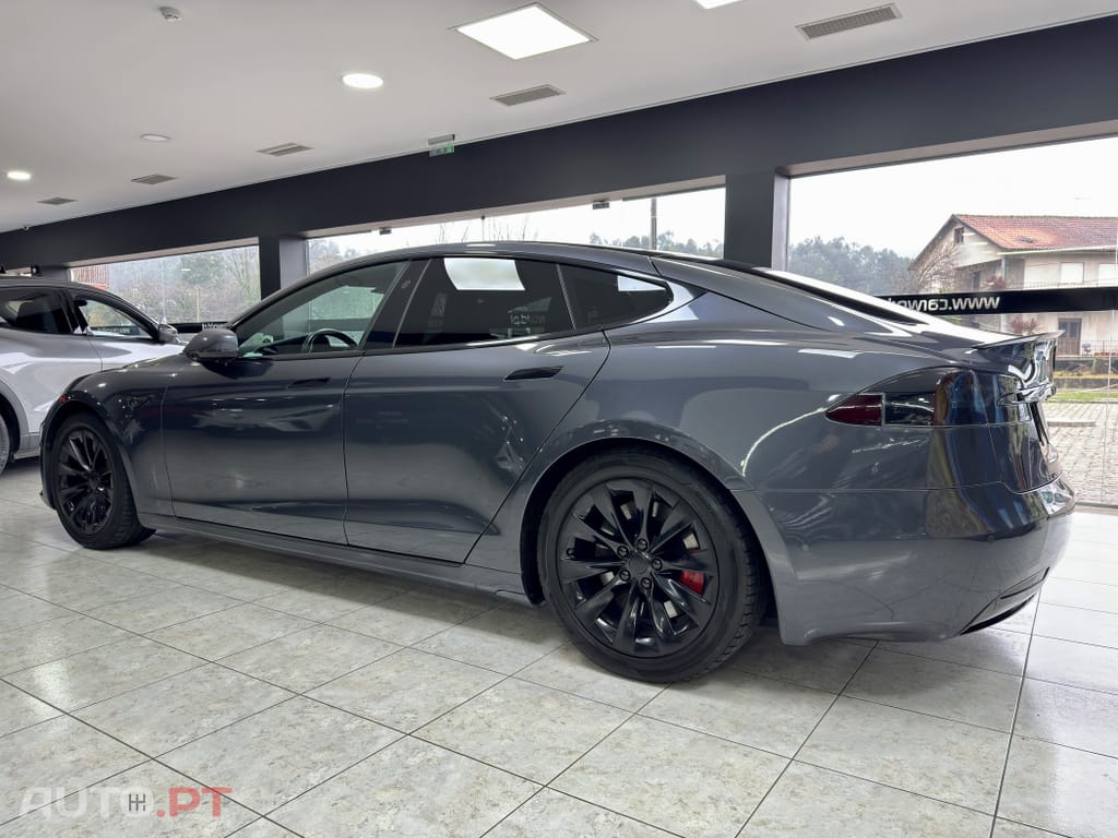 Tesla Model S ND