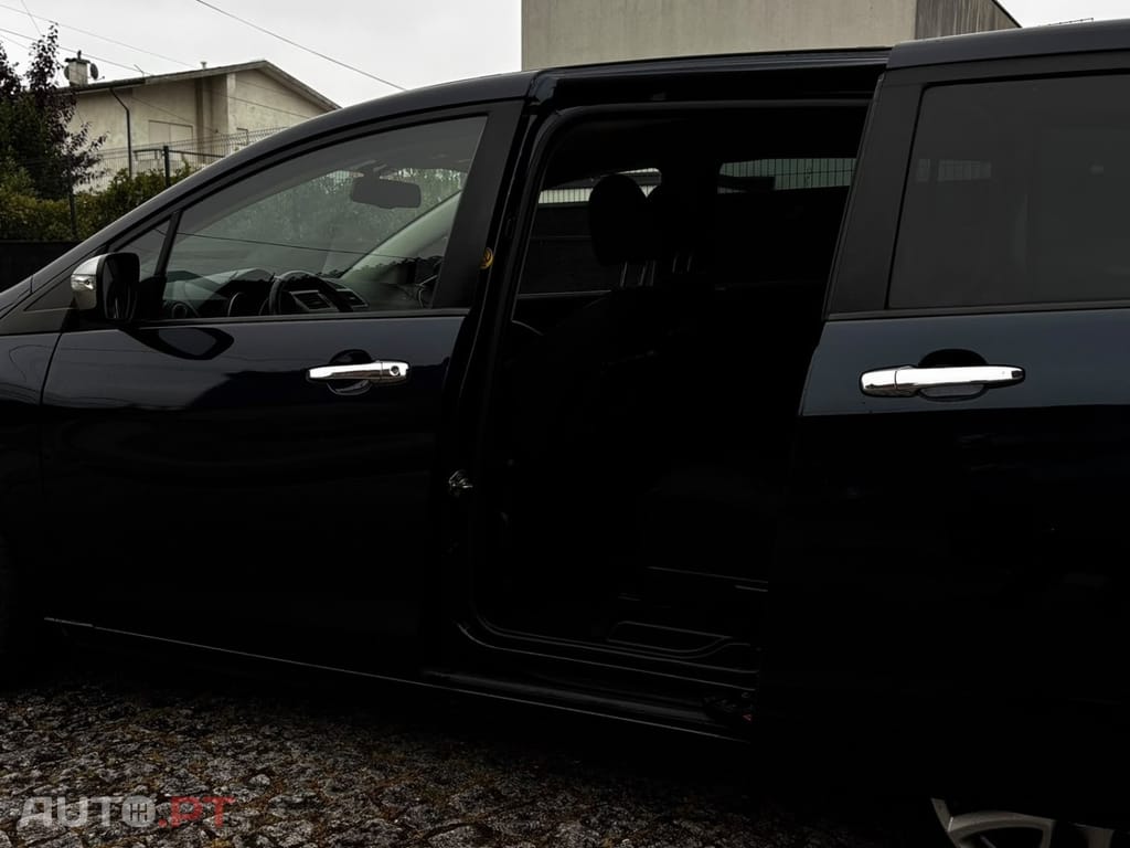 Mazda 5 MZR-CD 1.6 Superior Wagon