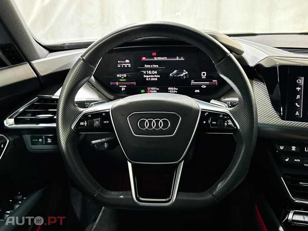 Audi E-Tron GT quattro