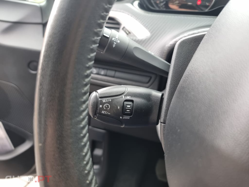 Peugeot 208 1.2 PureTech Style
