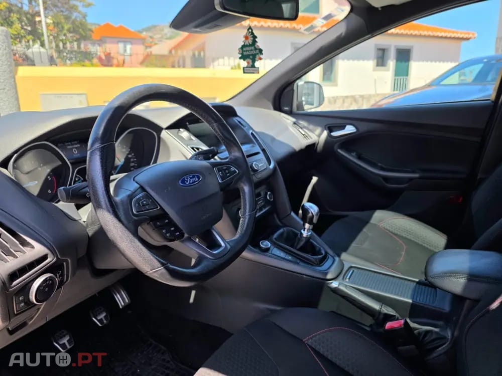 Ford Focus 2.0 TDCi ST-Line