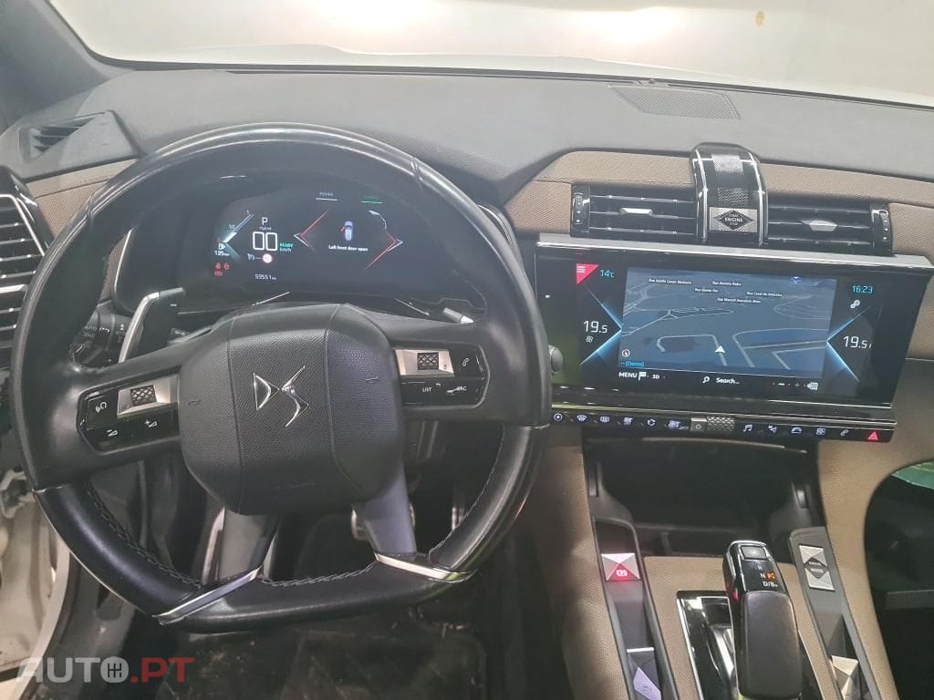 DS DS7 Crossback E-Tense Bastille+ EAT8