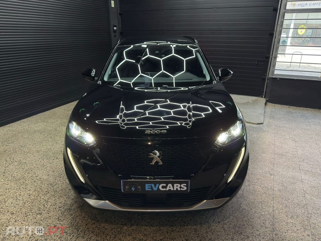 Peugeot E-208 50 kWh Allure Pack