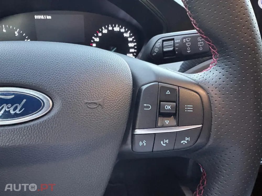 Ford Focus SW 1.0 EcoBoost ST-Line