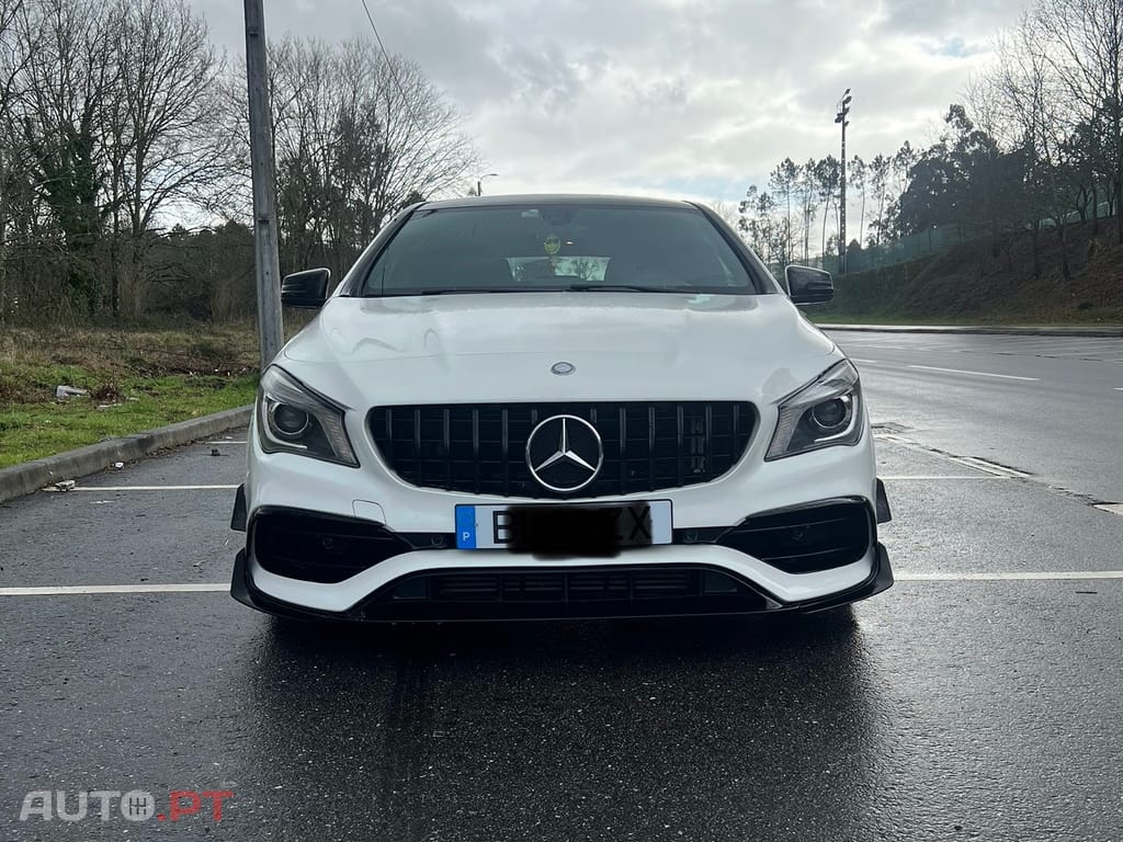 Mercedes-Benz CLA 220 AMG line 2.2