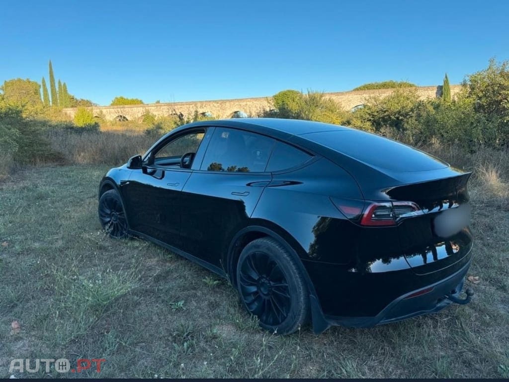 Tesla Model Y Tração Traseira