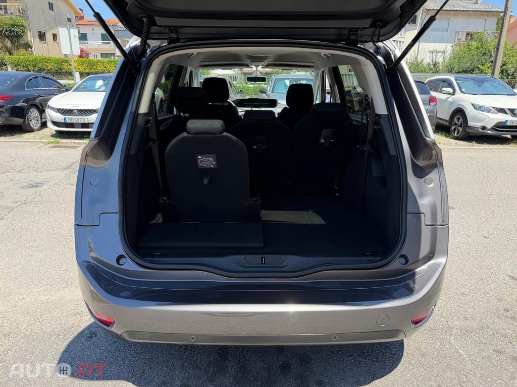Citroen C4 SpaceTourer 1.5 BlueHDi Shine EAT8