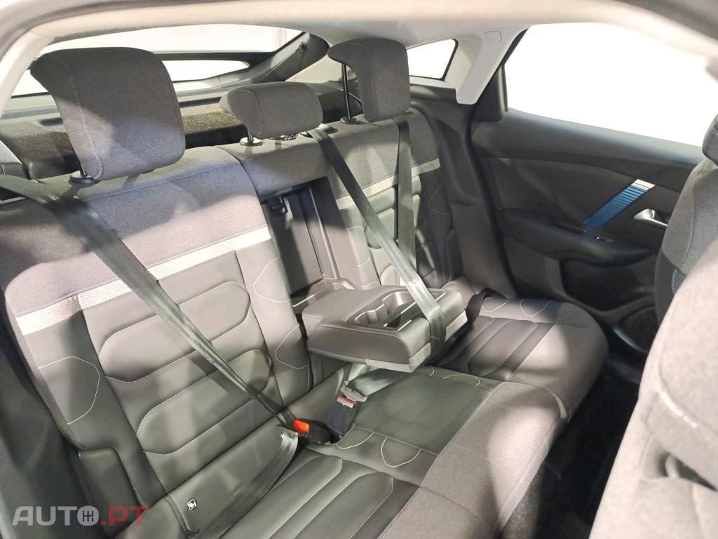 Citroen e-C4 50 kWh Shine