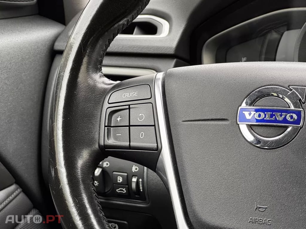 Volvo XC70 2.0 D4 Momentum