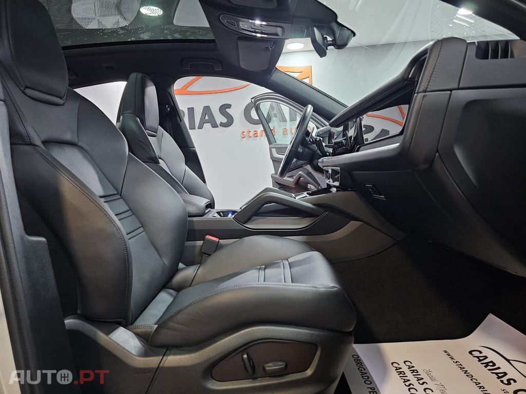 Porsche Cayenne E-Hybrid Black Edition