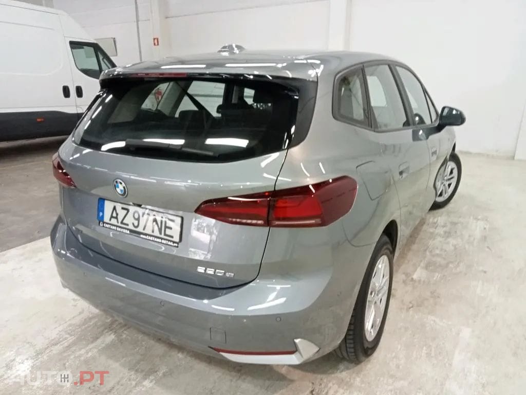 BMW 225 e xDrive