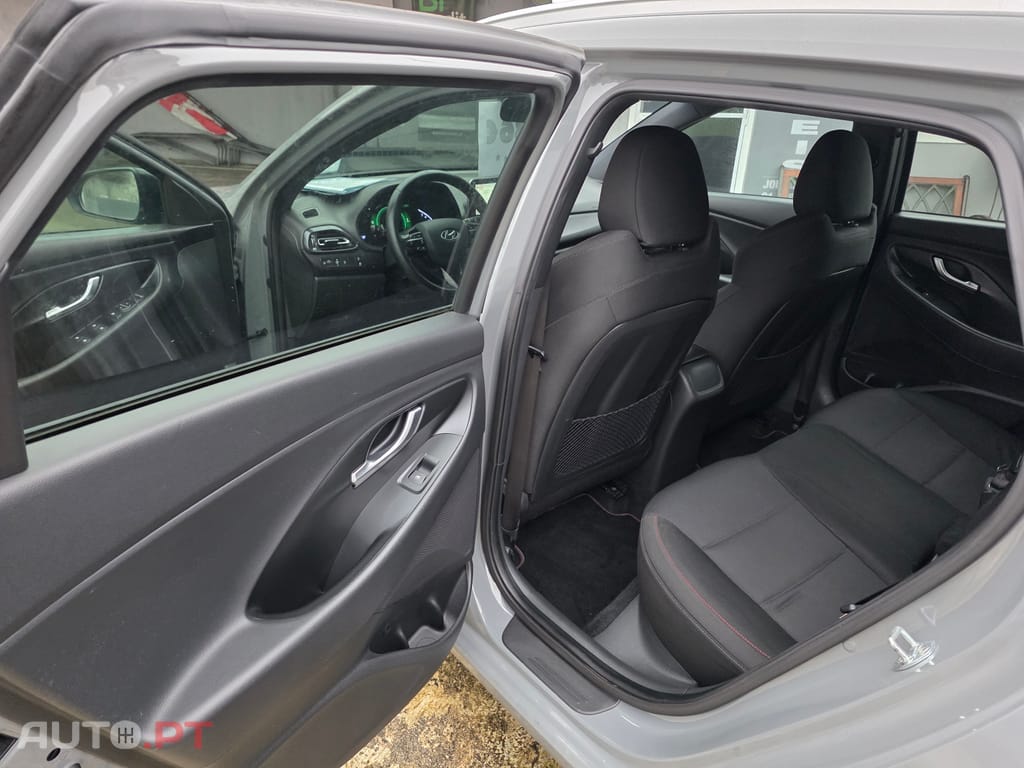 Hyundai i30 Sw 1.6CRDI 136cv Hybrid N-Line Nacional