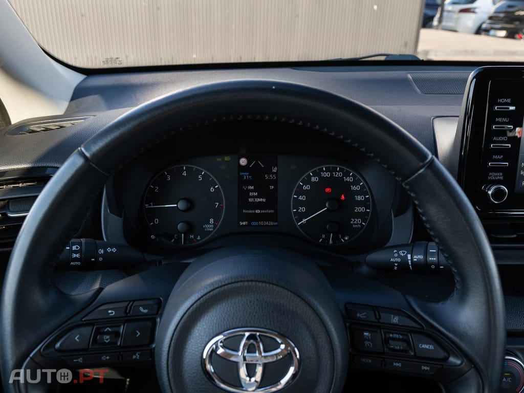 Toyota Yaris 1.0 VVT-i Comfort Plus