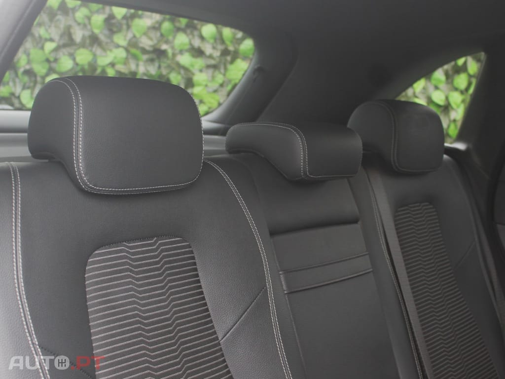 Mercedes-Benz B 250 e Progressive