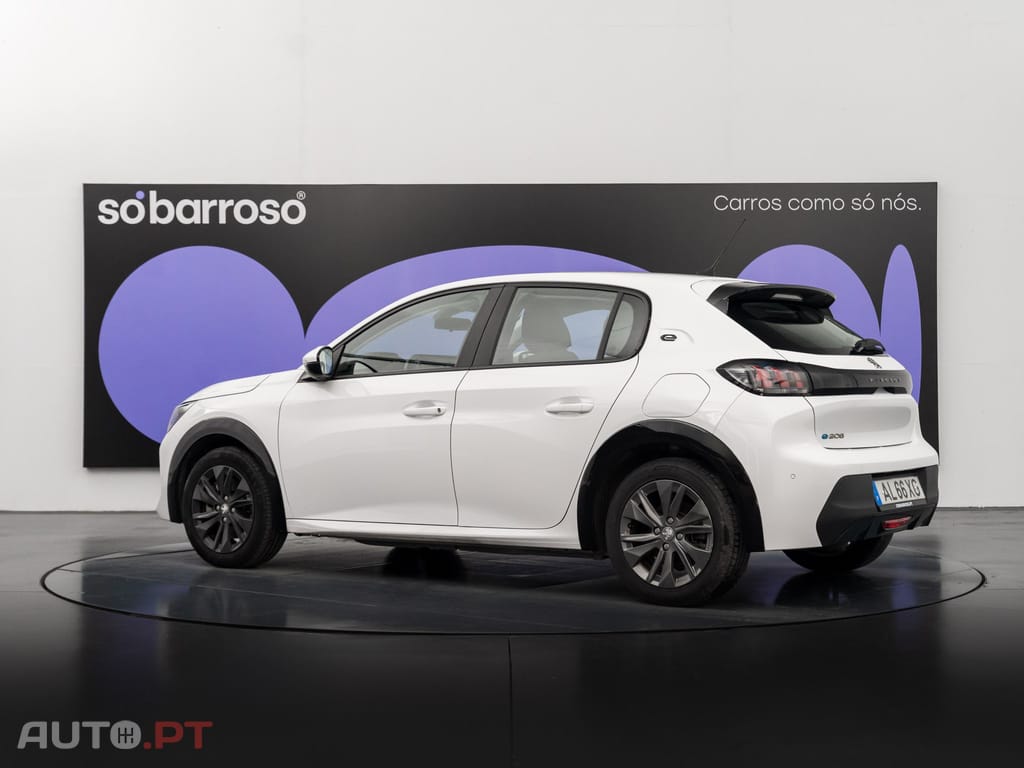 Peugeot E-208 50 kWh Active Pack