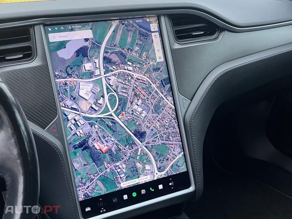 Tesla Model S 100D