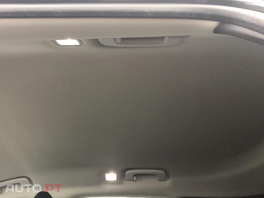 Ford Kuga 2.5 FHEV Powershift Titanium