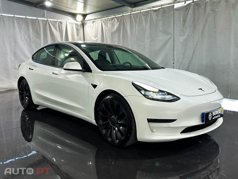 Tesla Model 3 Performance AWD