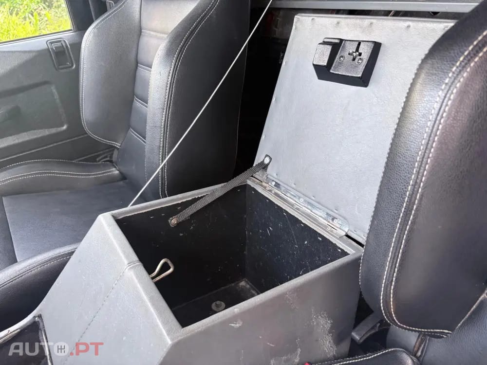 Land Rover Defender 90 2.5 Td5 S