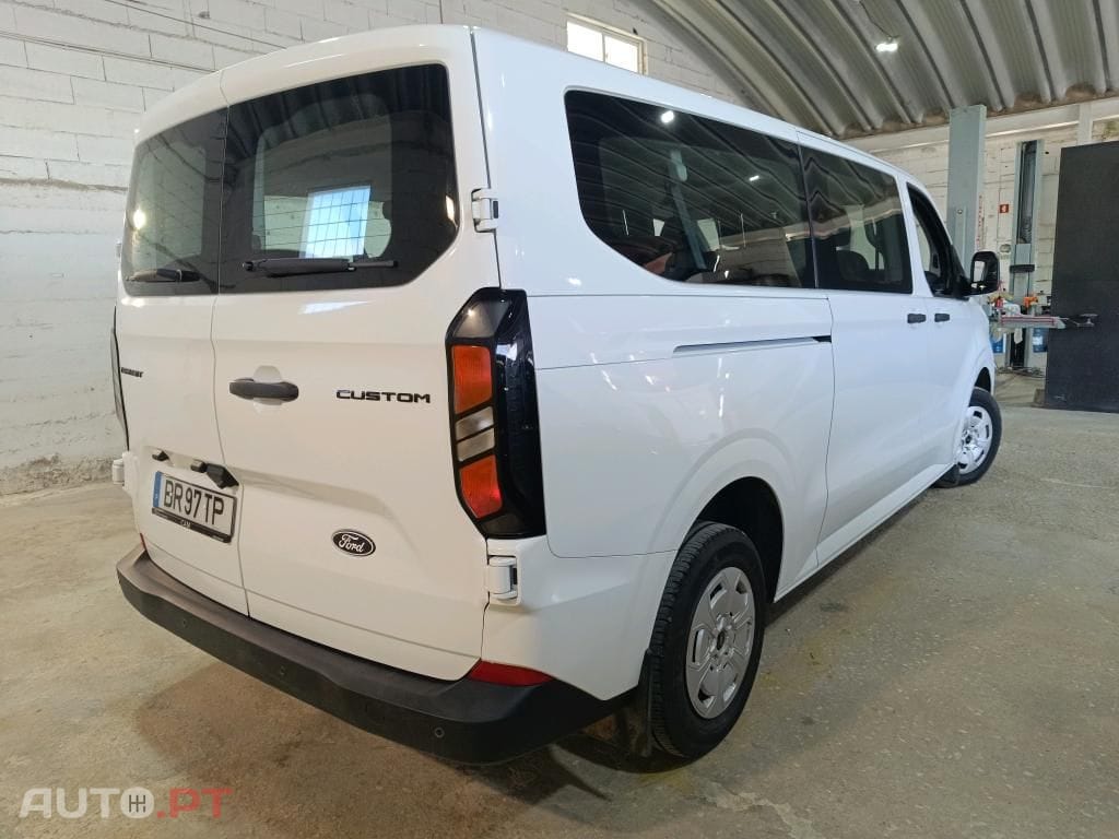 Ford Transit TRANSIT CUSTOM KOMBI 320 L2 2.0 EcoBlue Trend