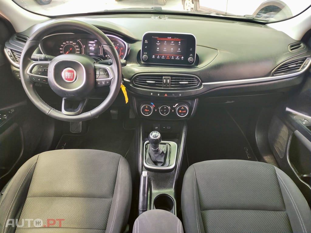 Fiat Tipo 1.3 M-jet Lounge